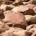 The Role of Mulch, Boulders, and Pebbles in Rock Garden Aesthetics