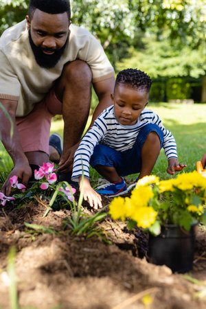 Educational Opportunities: Teaching Kids and Communities About Pollinator Conservation Through Gardening
